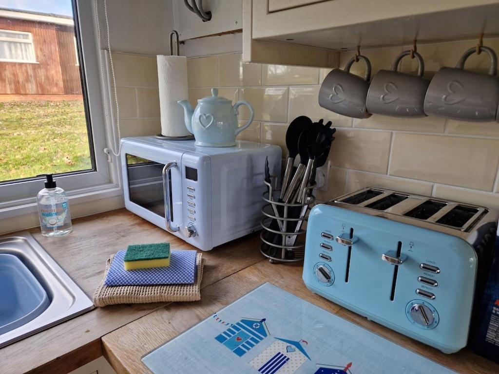 Caldon Holiday Chalet Sleeps 4 In Dartmouth Wifi Electric Inc Pet Friendly Luaran gambar