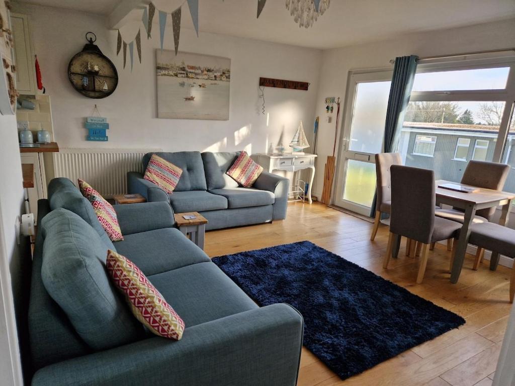 Caldon Holiday Chalet Sleeps 4 In Dartmouth Wifi Electric Inc Pet Friendly Luaran gambar