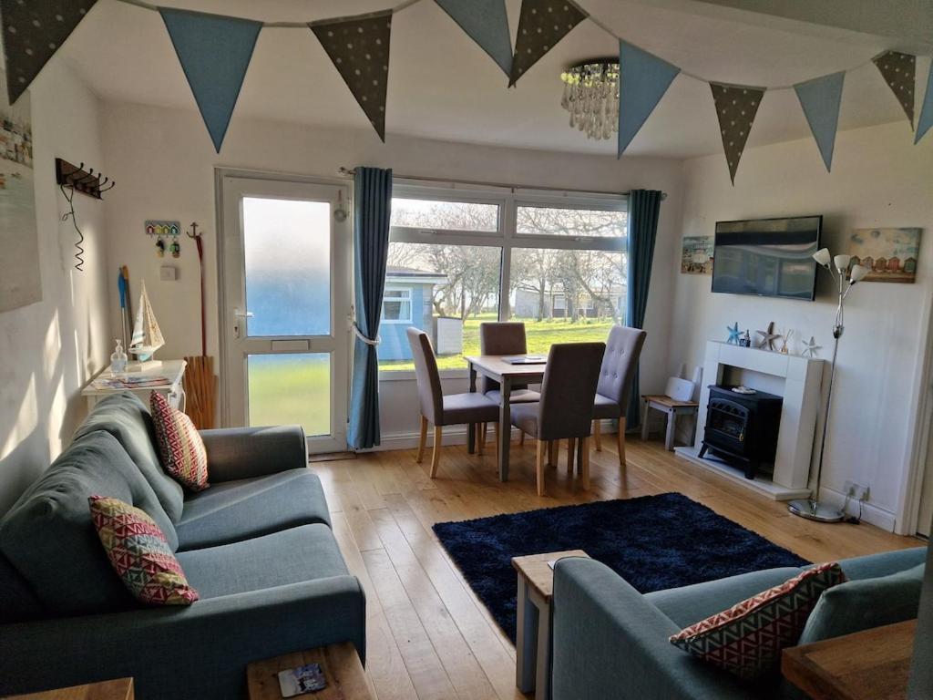 Caldon Holiday Chalet Sleeps 4 In Dartmouth Wifi Electric Inc Pet Friendly Luaran gambar